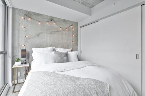Photo 17 at 915 - 39 Brant Street, Waterfront Communities C1, Toronto