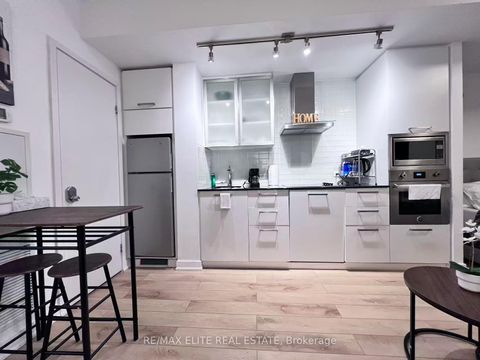 Photo 13 at 2108 - 12 York Street, Waterfront Communities C1, Toronto