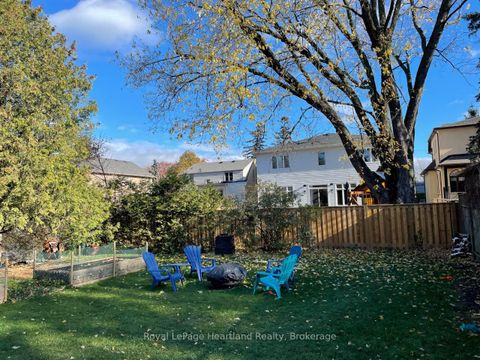 Photo 2 at 15 SCARBOROUGH HEIGHTS Boulevard, Cliffcrest, Toronto