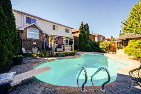 Photo 45 at 2193 Meadowland Drive, RO River Oaks, Oakville