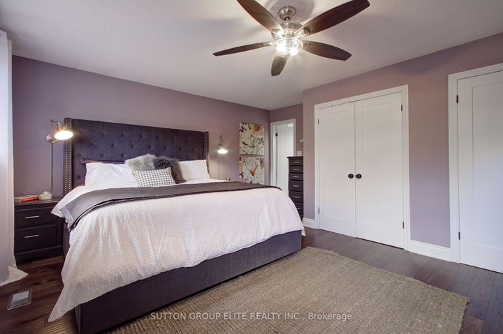 Photo 24 at 411 The Thicket, Lakeview, Mississauga