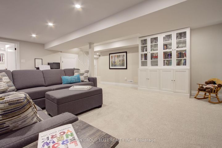 Photo 32 at 411 The Thicket, Lakeview, Mississauga