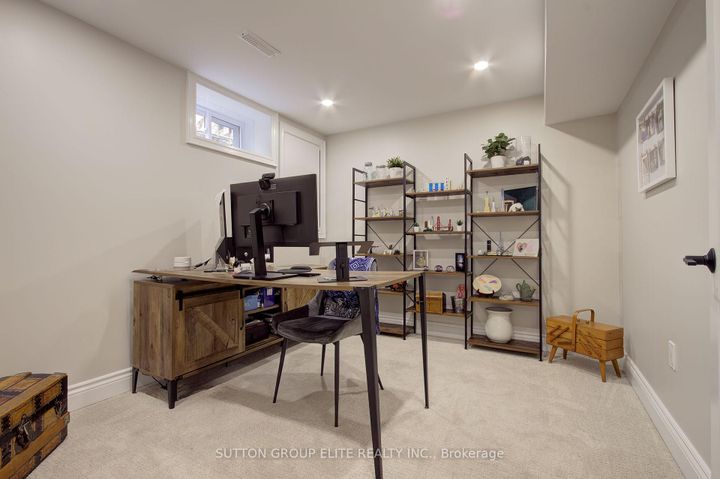Photo 36 at 411 The Thicket, Lakeview, Mississauga