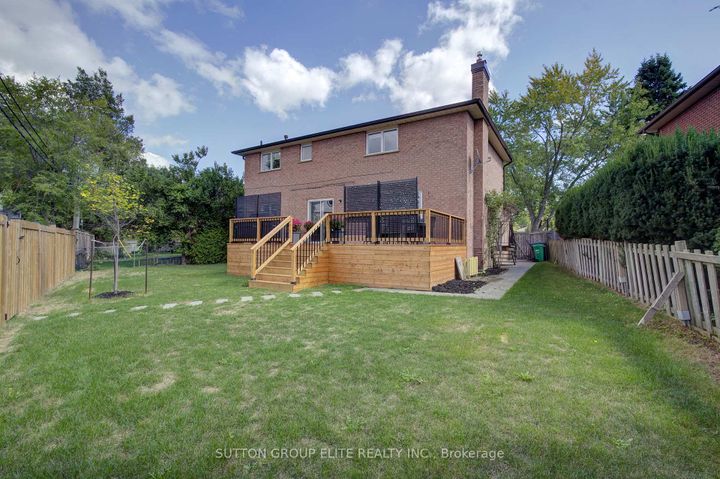 Photo 38 at 411 The Thicket, Lakeview, Mississauga