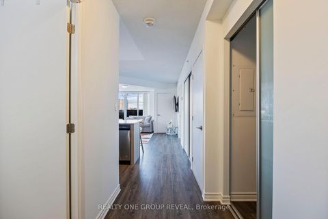 Photo 2 at 313 - 1 Falaise Road, West Hill, Toronto