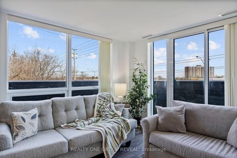 Photo 6 at 313 - 1 Falaise Road, West Hill, Toronto