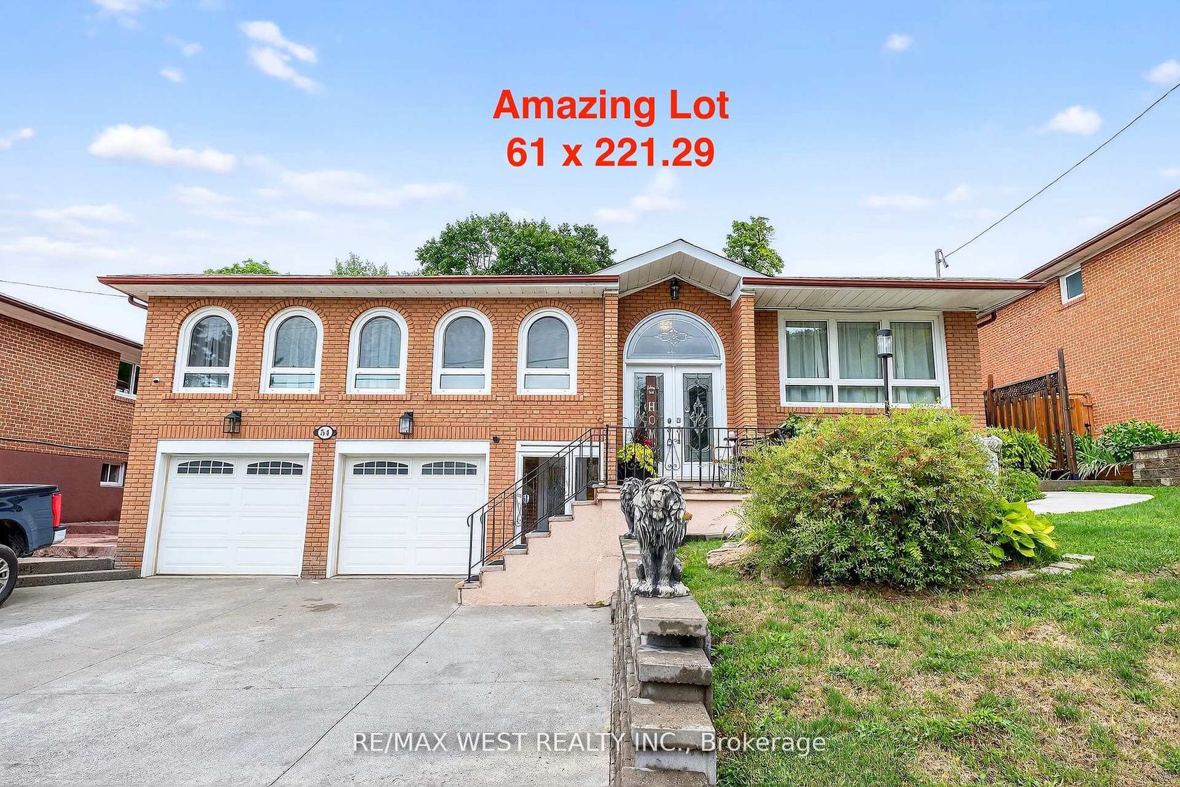 54 Barker Avenue, Beaumonde Heights, Toronto 2