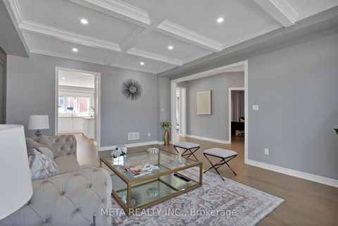 Photo 13 at 15 Faimira Avenue, Keswick South, Georgina