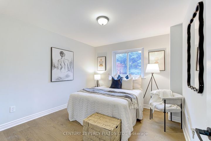 Photo 16 at 7146 Harwick Drive, Malton, Mississauga