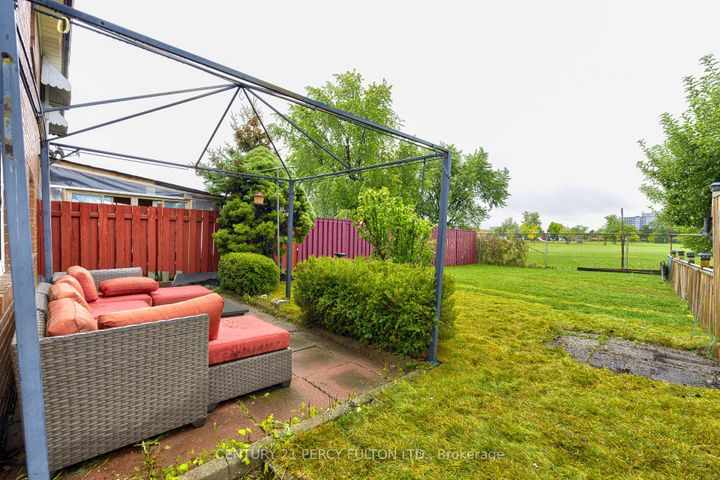 Photo 23 at 7146 Harwick Drive, Malton, Mississauga