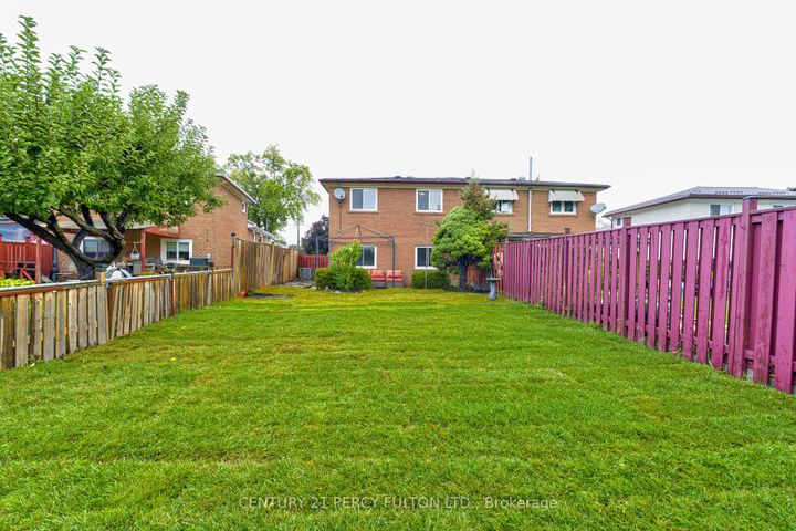 Photo 24 at 7146 Harwick Drive, Malton, Mississauga