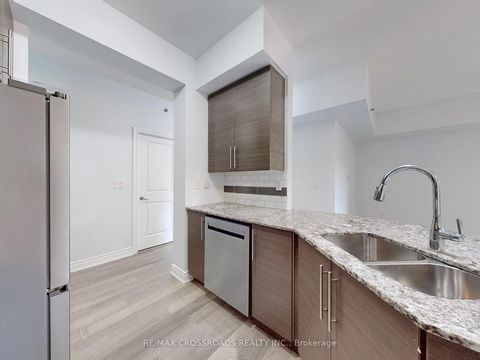 Photo 12 at 103 - 760 Sheppard Avenue W, Bathurst Manor, Toronto