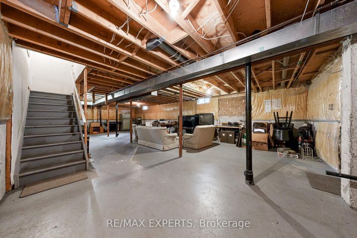 Photo 41 at 47 Velvet Crescent, East Woodbridge, Vaughan