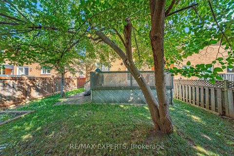 Photo 46 at 47 Velvet Crescent, East Woodbridge, Vaughan