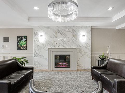Photo 29 at 211 - 7 Townsgate Drive, Yorkhill, Vaughan
