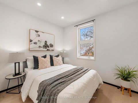 Photo 25 at 186 Oak Park Avenue, Lumsden, Toronto