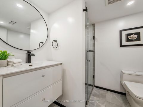 Photo 42 at 186 Oak Park Avenue, Lumsden, Toronto