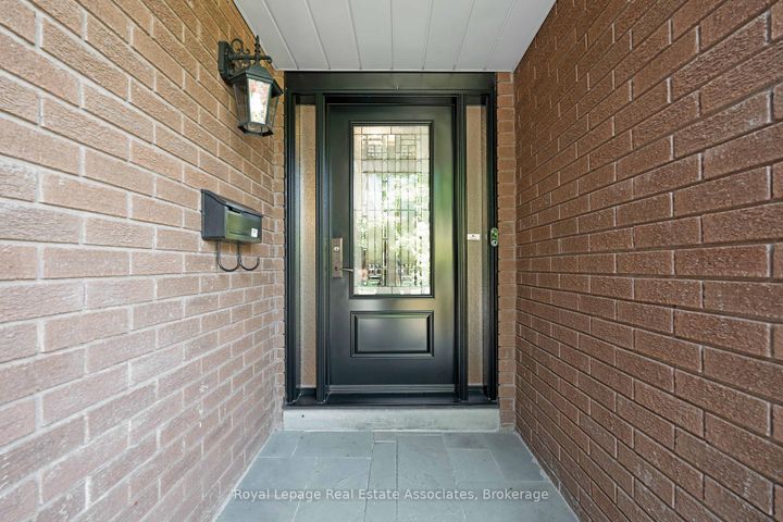 Photo 1 at 1202 Monks Passage, GA Glen Abbey, Oakville
