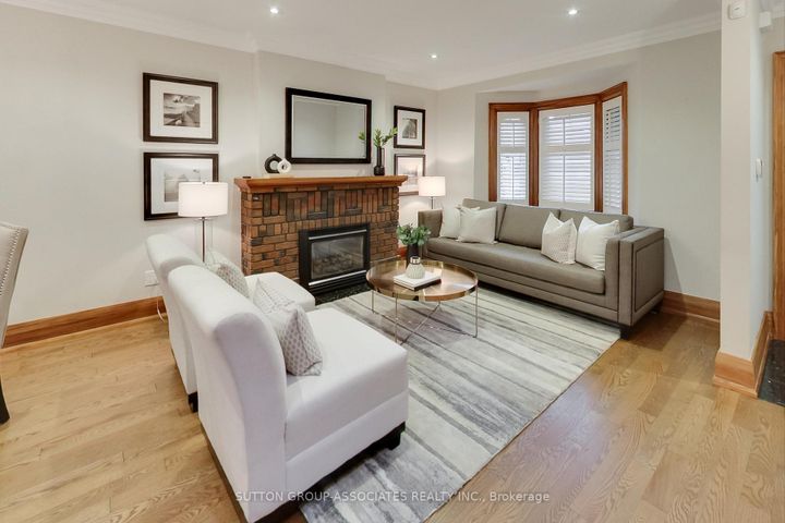 Photo 6 at 163 Maplewood Avenue, Cedarvale, Toronto