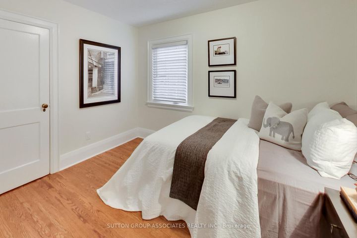 Photo 23 at 163 Maplewood Avenue, Cedarvale, Toronto