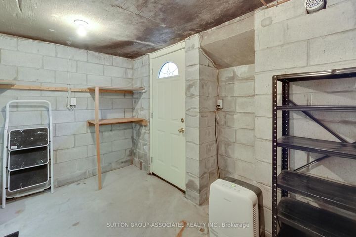 Photo 37 at 163 Maplewood Avenue, Cedarvale, Toronto
