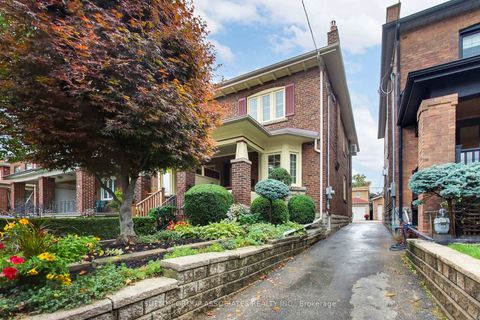 Photo 2 at 163 Maplewood Avenue, Cedarvale, Toronto