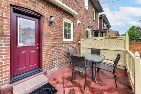 Photo 41 at 163 Maplewood Avenue, Cedarvale, Toronto