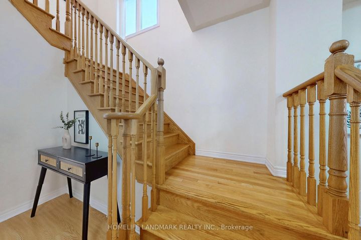 Photo 16 at 123 Fimco Crescent, Greensborough, Markham