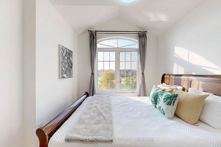 Photo 25 at 123 Fimco Crescent, Greensborough, Markham