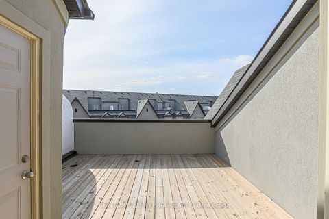 Photo 25 at 3 - 12 Eaton Park Lane, L'Amoreaux, Toronto