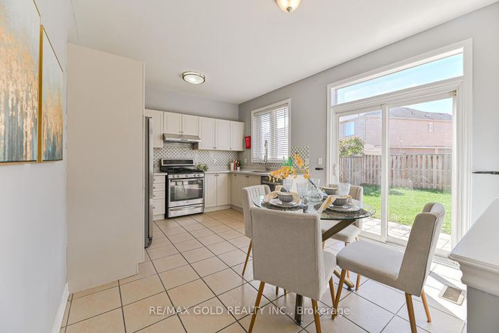 Photo 7 at 420 Sunny Meadow Boulevard, Wellington, Brampton
