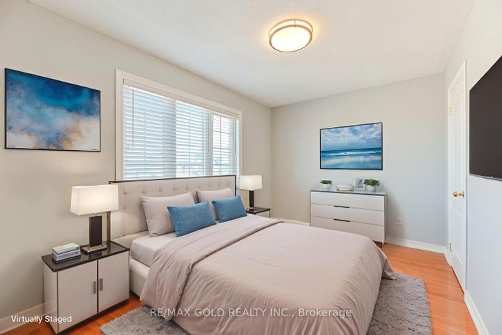 Photo 24 at 420 Sunny Meadow Boulevard, Wellington, Brampton