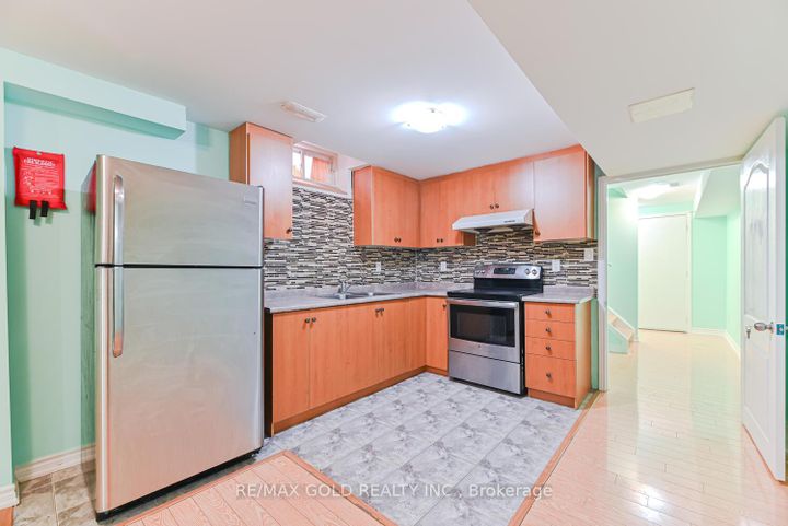 Photo 32 at 420 Sunny Meadow Boulevard, Wellington, Brampton