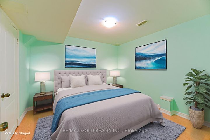 Photo 34 at 420 Sunny Meadow Boulevard, Wellington, Brampton