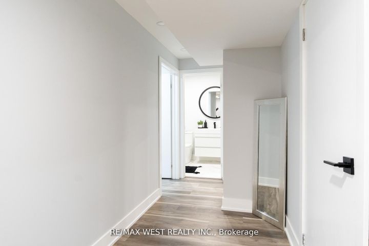 Photo 12 at 30 Tindale Road, Madoc, Brampton