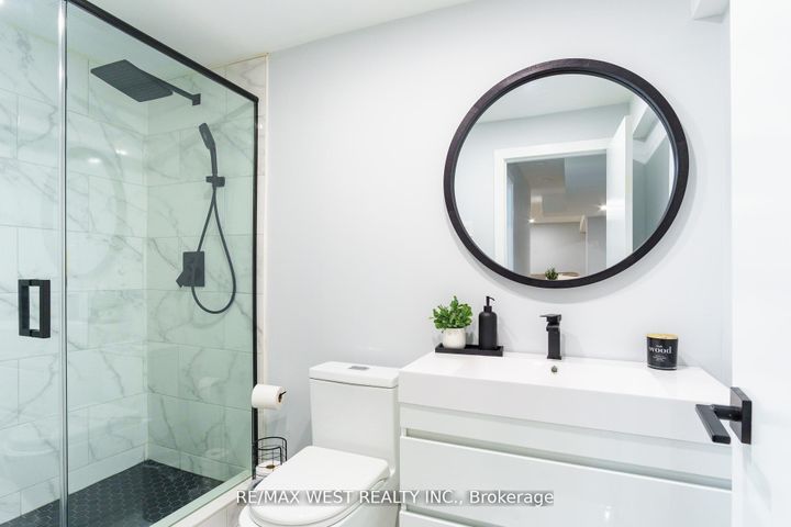 Photo 13 at 30 Tindale Road, Madoc, Brampton