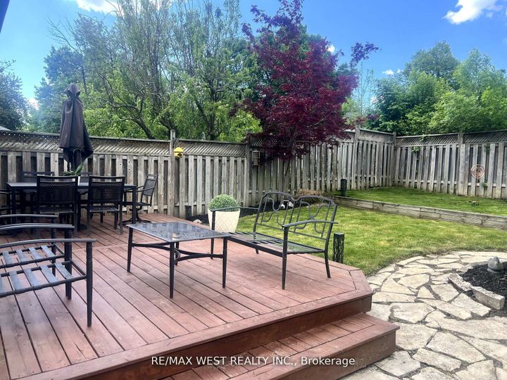 Photo 16 at 30 Tindale Road, Madoc, Brampton