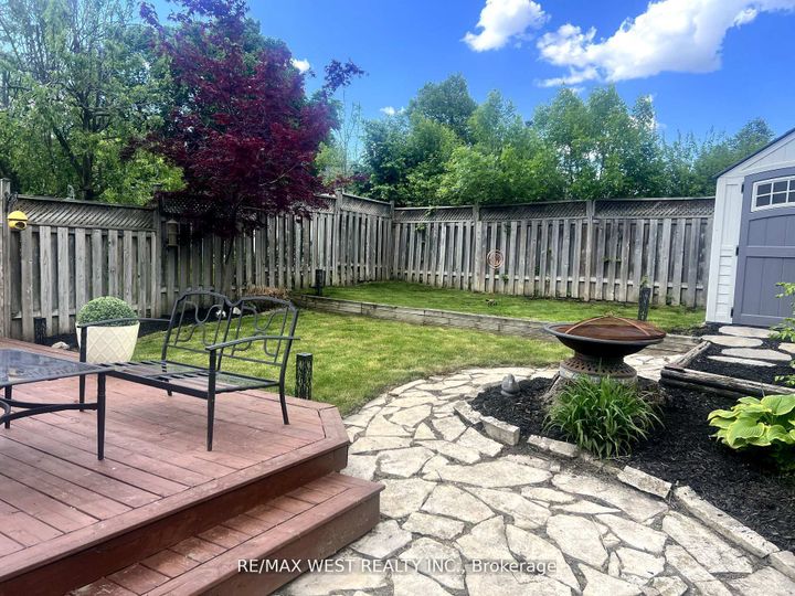 Photo 17 at 30 Tindale Road, Madoc, Brampton