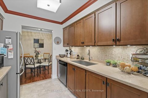 Photo 4 at 183 Bellefontaine Street, L'Amoreaux, Toronto
