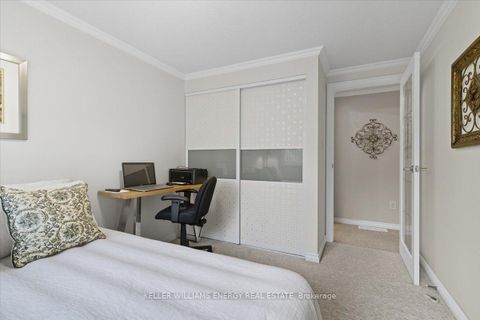 Photo 18 at 183 Bellefontaine Street, L'Amoreaux, Toronto