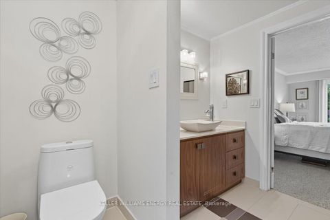 Photo 19 at 183 Bellefontaine Street, L'Amoreaux, Toronto