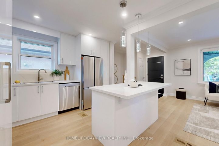 Photo 1 at 313 Churchill Avenue, Willowdale West, Toronto