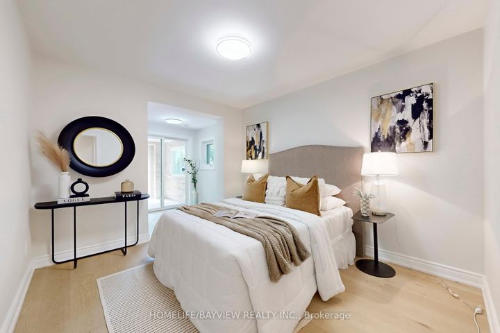 Photo 13 at 313 Churchill Avenue, Willowdale West, Toronto