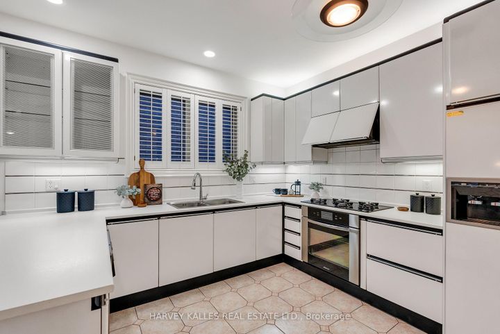 Photo 5 at 51 Stuart Avenue, Westgate, Toronto
