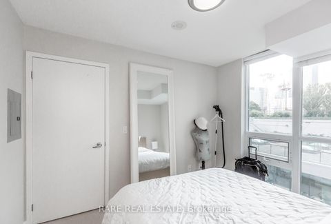 Photo 13 at 501 - 12 Yonge Street N, Waterfront Communities C1, Toronto