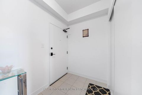 Photo 4 at 312 - 6 Spice Way, Shore, Barrie