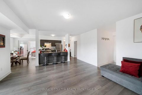 Photo 5 at 312 - 6 Spice Way, Shore, Barrie Photo 5 at 312 - 6 Spice Way, Shore, Barrie