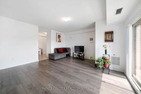 Photo 6 at 312 - 6 Spice Way, Shore, Barrie Photo 6 at 312 - 6 Spice Way, Shore, Barrie