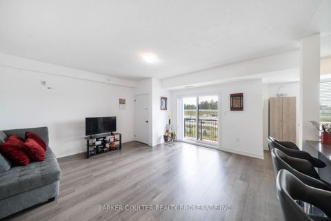 Photo 7 at 312 - 6 Spice Way, Shore, Barrie