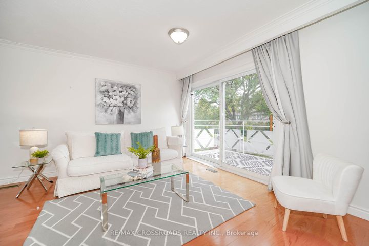 Photo 37 at 8 Topaz Gate, Steeles, Toronto
